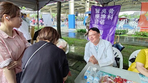 愛在五月天 國際獅子會300A5區血糖檢測服務 響應孝行活動