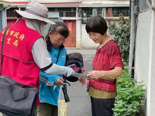 登革熱加溫 嘉義市籲請市民落實「巡、倒、清、刷」