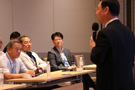 環台醫療策略聯盟今齊聚嘉基 石崇良署長共議醫界永續發展