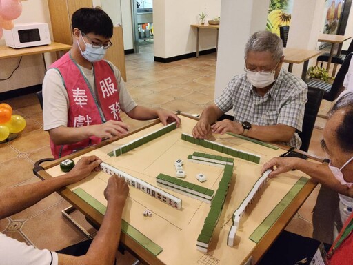 聖馬失智中心推動「健腦麻將」 結合娛樂與預防失智