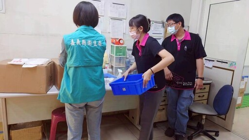 嘉縣衛生局嚴堵含蘇丹紅化粧品流入市面 下架1.3萬件產品