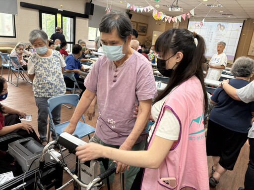 防跌新招!中彰榮家長輩學肌少症自保法