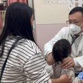 一周五起！父母流感傳染小孩釀群聚 童反覆高燒嘔吐住院