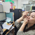 眼睛乾？人工淚液是一種選擇！ 桃療藥師提供選擇方式