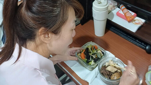 「肯德基爺爺」變身「粉紅頑皮豹」 個管師靠嚴謹飲食調控甩肉51公斤
