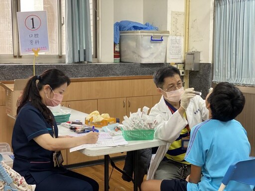 嘉義醫院攜手嘉市教育處 啟動113年度國中小學童健康檢查