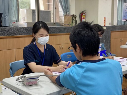 嘉義醫院攜手嘉市教育處 啟動113年度國中小學童健康檢查