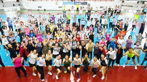 嘉市推動起來 更健康 300民眾熱力參與 運動飆汗贏健康!
