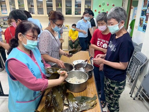 嘉榮清心雅築康復之家端午活動 手作粽子串起住民社交與自信