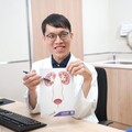 不是閃到腰！男腰痛求醫檢查 驚見1.5公分結石