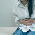 婦小腹凸出還一直變胖⋯檢查竟是「卵巢癌」！醫：有3症狀快就醫