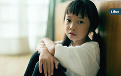 童年創傷影響一輩子!阿德勒專家揭父母「1舉動」孩子長大後易焦慮