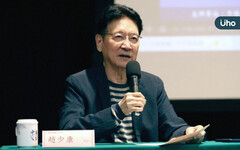 趙少康「視力模糊以為老花」竟是白內障！醫：換水晶體前先注意1事