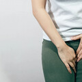 女生更年期後易漏尿？醫揭「1方法」能改善：比子宮頸抹片還輕鬆