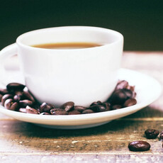 咖啡越喝越累？咖啡也有最佳飲用時機！研究：「這時間喝」影響睡眠