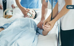 父母一病就送急診！醫見「假日孝子」一問三不知嘆：反而幫了倒忙