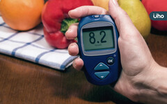 降血糖吃苦瓜、喝苦瓜茶有效？醫揭保健食品「3大迷思」建議這樣選