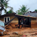 印度南暴雨襲擊「引發土石流山崩」 恐怖泥水衝民宅至少63人喪命