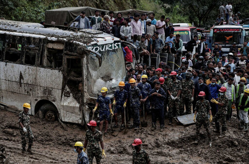 連2日強降雨首都山谷遭淹沒 尼泊爾洪水釀148死超100人傷