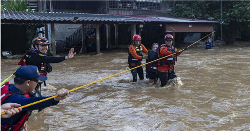 清邁50年最嚴重水災釀3死！洪水沖來1副棺材 他嚇喊「屍主不見了」