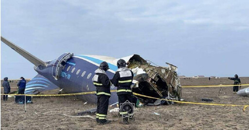 亞塞拜然航空墜機前「空姐還在安撫乘客」 官方證實：俄羅斯導彈釀禍