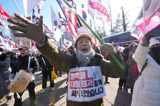 首位遭逮捕的現任總統！搭乘專車抵達公調處大樓 尹錫悅最新身影曝光