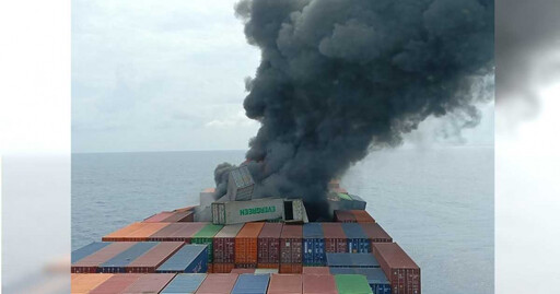 萬海貨輪海上爆炸起火!2船員「全身40%燒燙傷」未脫險 2台人生死未卜