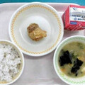 小學營養午餐主菜「1塊炸雞」！日網炸鍋嫌寒酸 營養師無奈吐原因