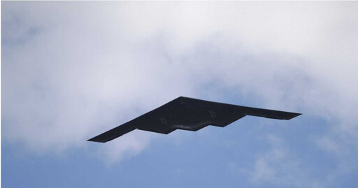 B-2轟炸機空襲伊朗核設施 《紐時》警告:中國恐成最大輸家