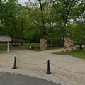 公園建築深夜自動上鎖！美國男子為救受困愛犬「卡在煙囪」 事後被當成小偷逮捕起訴