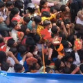 傳出「電線斷裂掉落人群」引爆恐慌 印度神廟發生踩踏事件釀6死35傷