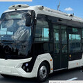 東京自駕公車「突衝撞路樹」釀1傷 當局緊急暫停測試