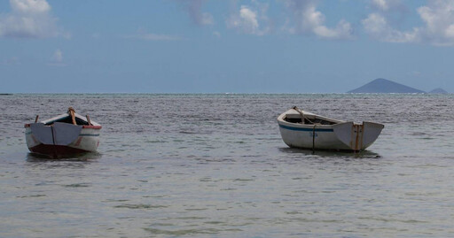 母乳救命!偷渡船海上漂流12天 人妻每日餵10秒救回16人