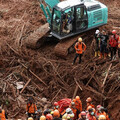 暴雨釀災！印尼中爪哇省山崩11死、12失聯 700多人參與救援行動