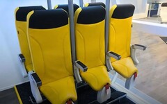 飛機將賣站票？ 傳廉航最快明年引進 估「票價40元」座位款式曝