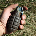 33元買「玩具手榴彈」！12歲童一拉當場爆炸 警驚：是軍用器材