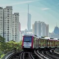 台男遊馬來西亞「失足落軌」！慘遭列車輾過身亡 多個車站緊急停駛