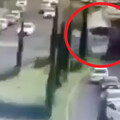墨西哥驚悚車禍！火車攔腰撞上巴士「推行數十米」 至少10死逾60傷