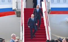 「新邪惡軸心」聚齊中共93閱兵台 普丁、習近平2日見面「解決烏克蘭危機」