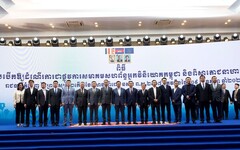 大象汽車應邀出席柬埔寨投資者商會聯盟就職典禮並簽署多項重要協議