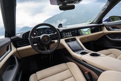 比特斯拉更帥更美的純電跑車6款！e-tron GT2對上Taycan、EQS比拚i4，2022年電動車怎麼選？(2)