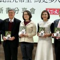 邱議瑩分享抗癌歷程 書再版盼溫暖眾人