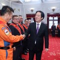 鼓勵警專畢業生 賴總統：要提升警消福利