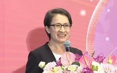 宣導防衛韌性 蕭美琴為青年找機會