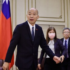 韓：生病要自己吃藥 盼賴出力助沈伯洋