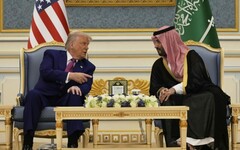 沙烏地對美投資1兆 川普與王儲笑開懷