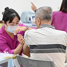 流感二階段疫苗開打 假日急症中心分流上路