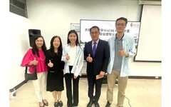 逢甲大學陳晴川、謝宛庭 參與美國萊斯大學MACHI STEM女科學家計畫