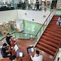 響應世界圖書與版權日 樹科大圖書館變身「樂讀世界」