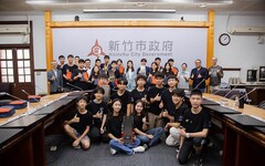 竹市學子獲2024年VEX機器人世界大賽佳績 高虹安市長力讚團隊創新及合作 勉勵再創佳績